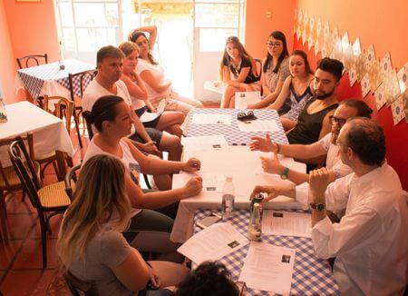 ght-b-alunos-cafe-europa-450