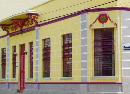 ght-b-theatro-thalia-fachada-450